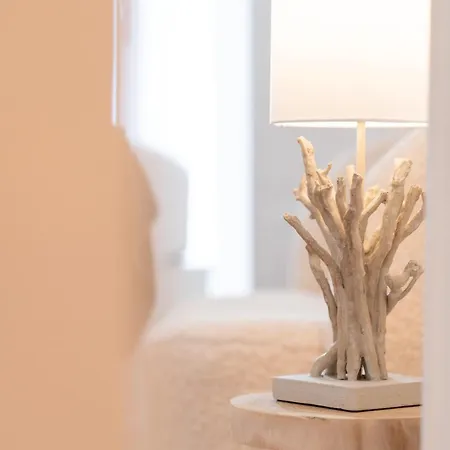 Summer - Vista Porto A 2 Passi Dal Mare Con Free Wi-fi 贝拉里亚-伊贾马里纳